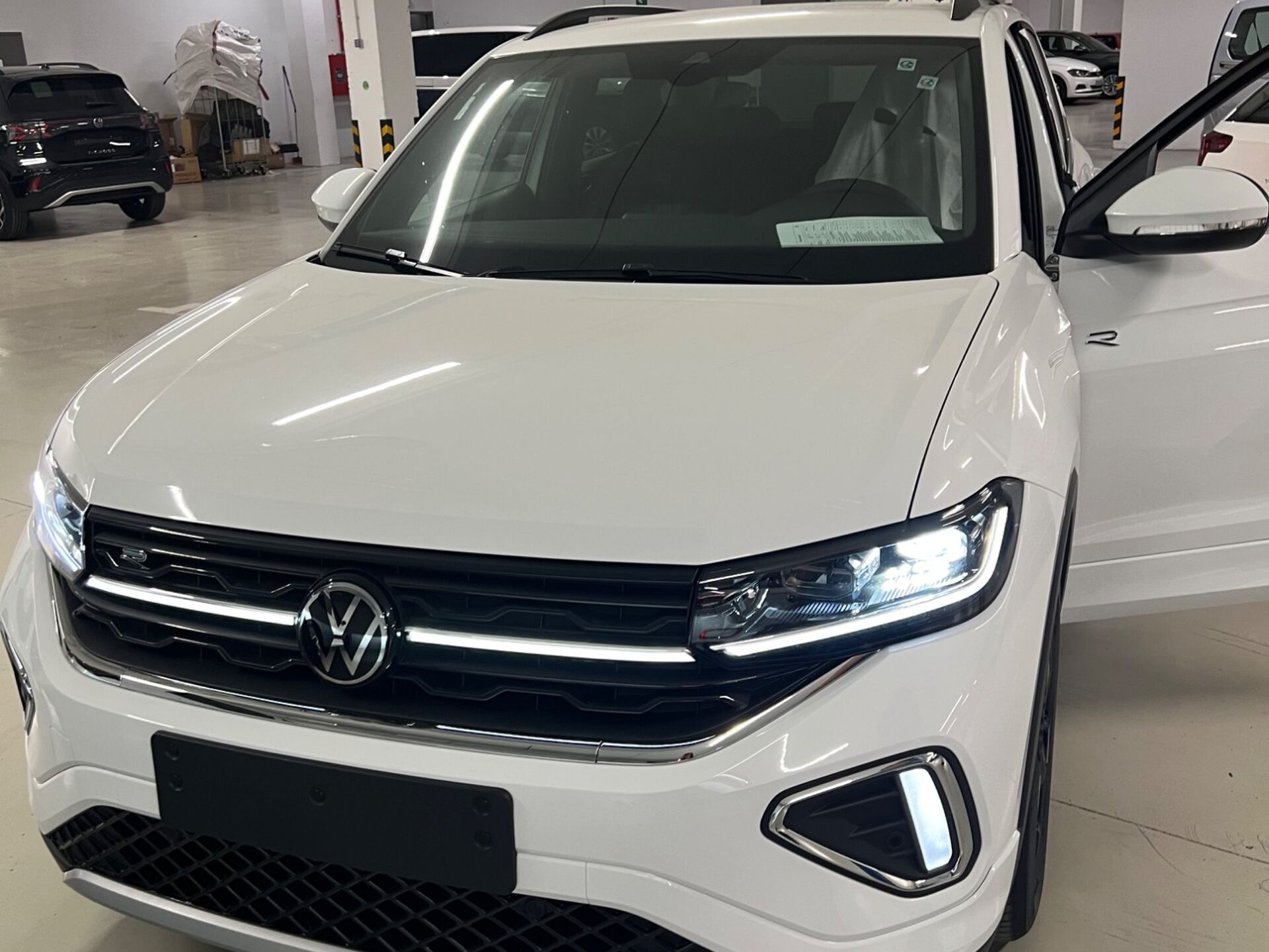 Imagen 1 de VOLKSWAGEN T-Cross