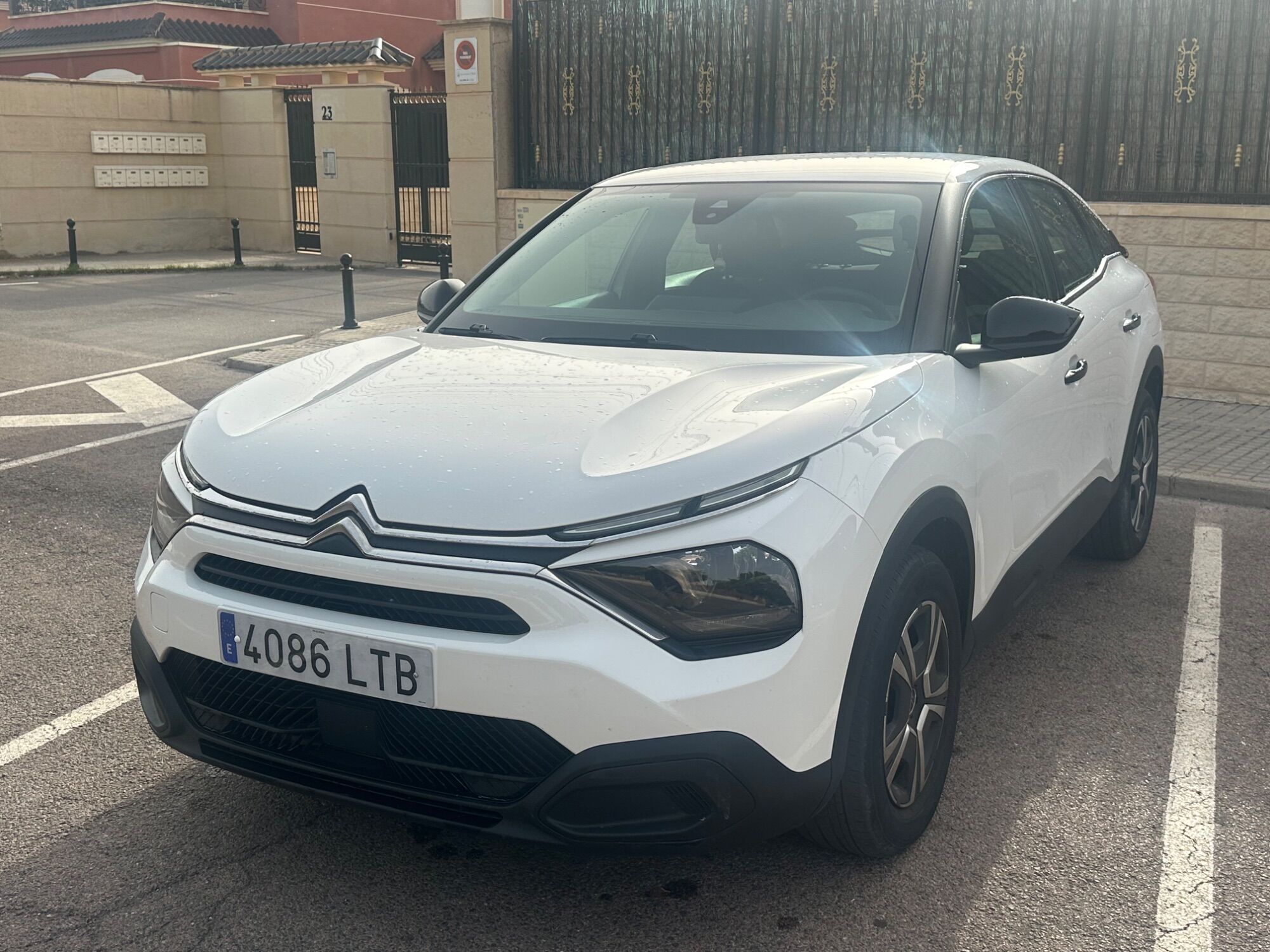 Foto del CITROEN C4 1.5 BlueHDI S&S Live Pack 110