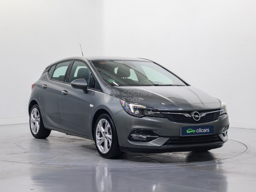 Foto del OPEL Astra 1.2T S-S Design & Tech 110