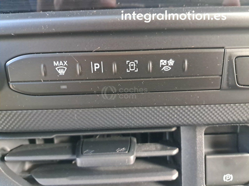 Foto del FORD Transit Custom Van 320 L1 Trend 136