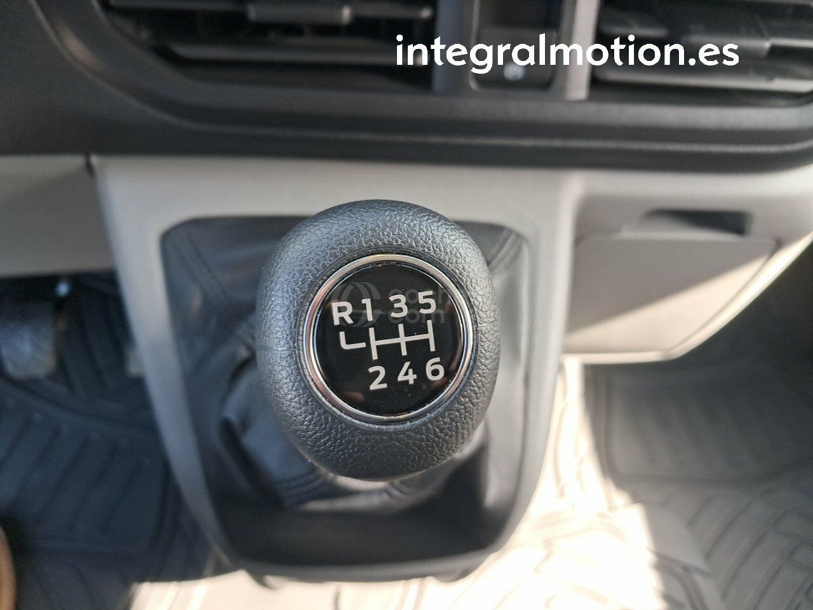 Foto del FORD Transit Custom Van 320 L1 Trend 136