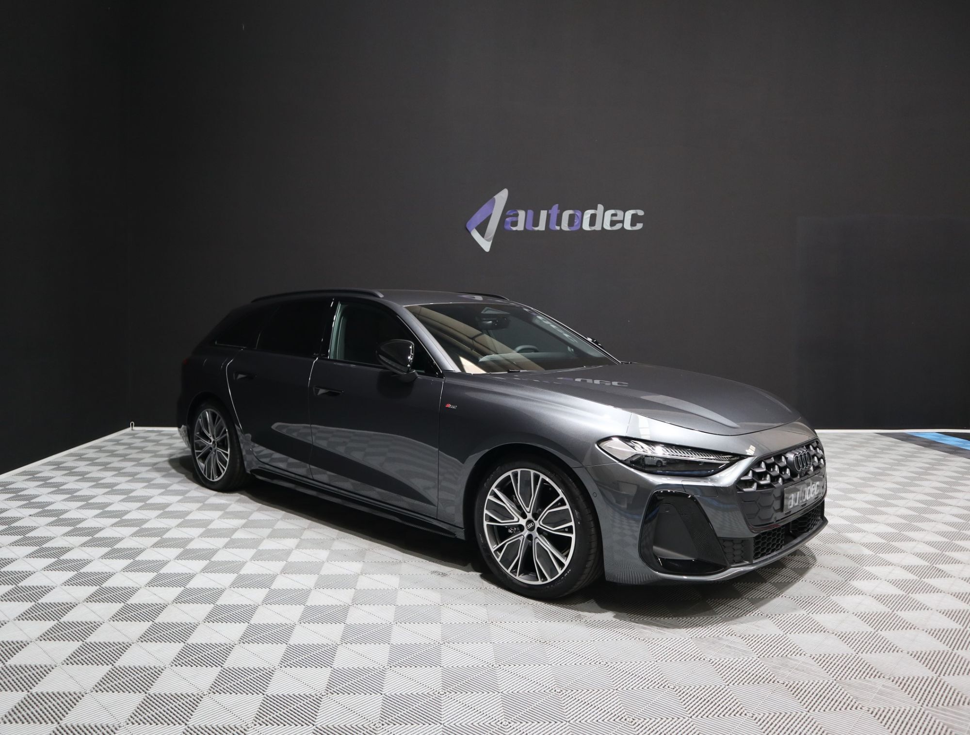AUDI A5 (Avant TFSI Black line 204 S tronic) en Valencia