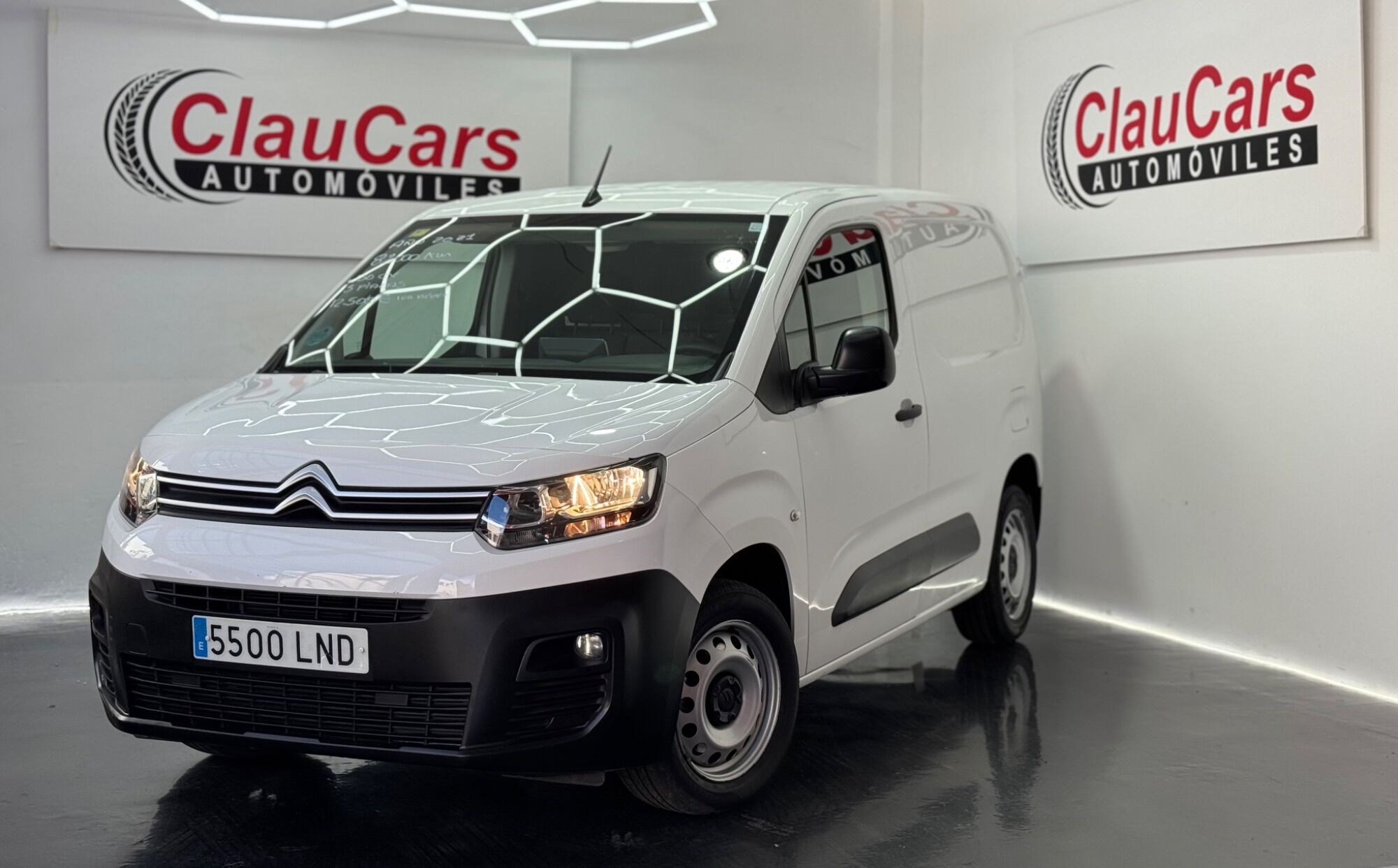 Foto del CITROEN Berlingo Van BlueHDi S&S Talla M Club 130