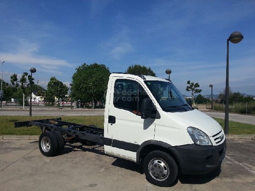 Foto del IVECO Daily Ch.Cb. 35S13 Transversal 3750RS