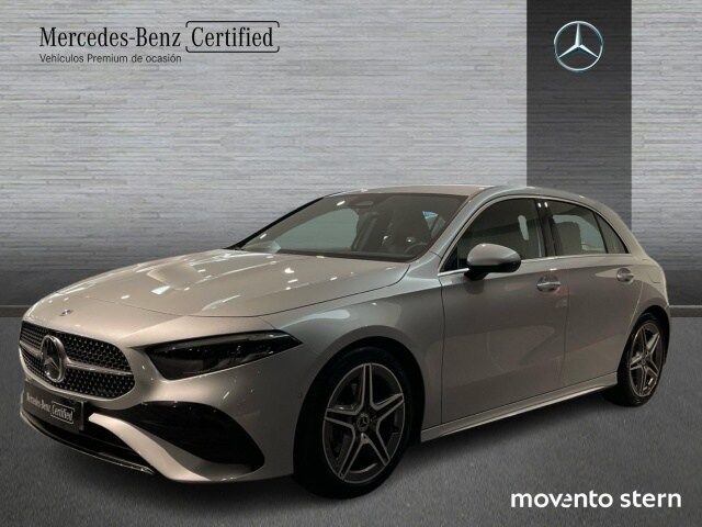 MERCEDES Clase A (200 d 110 kW (150 CV)) en Barcelona