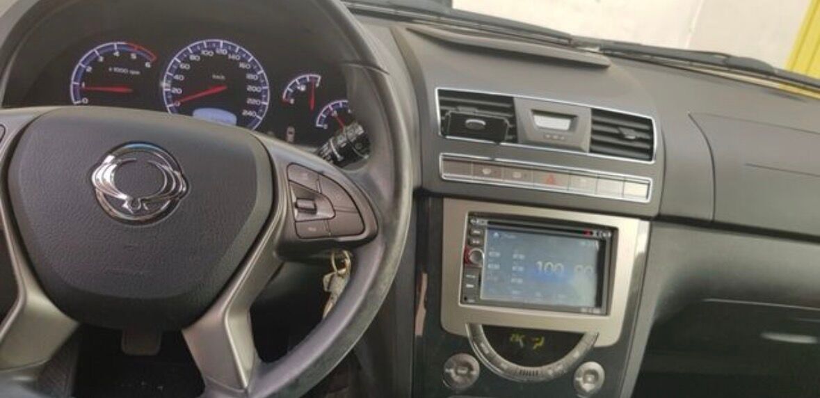 Foto del SSANGYONG KGM Rexton W D22T Premium 4x2