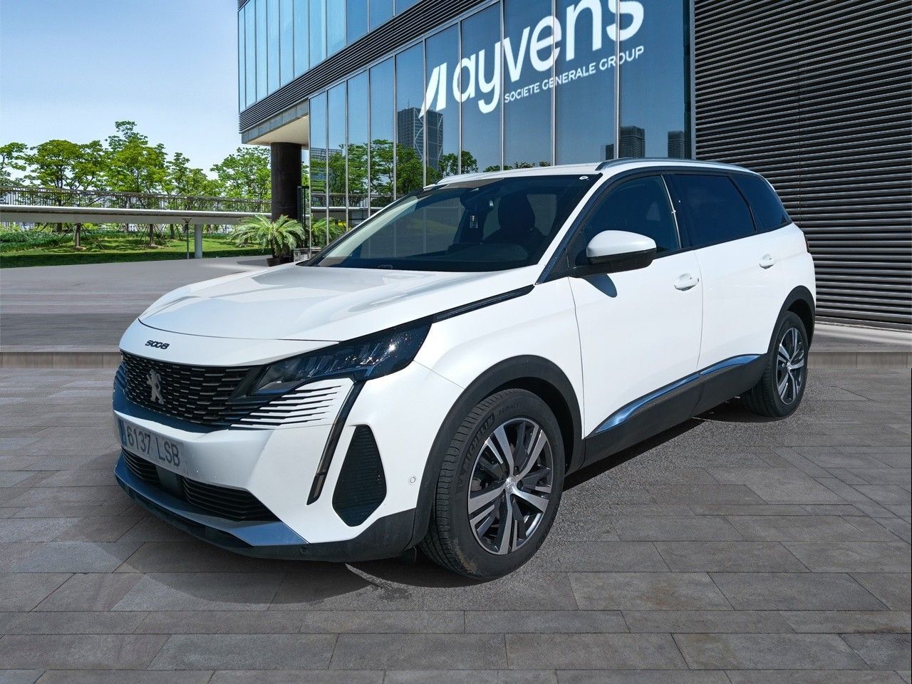 PEUGEOT 5008 (BlueHDi 130 S&S Allure 96 kW (130 CV)) en Madrid