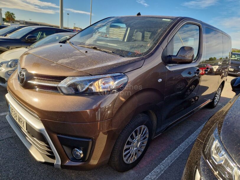 Foto del TOYOTA Proace Verso Proace Shuttle L1 2.0D 8pl. VX 145