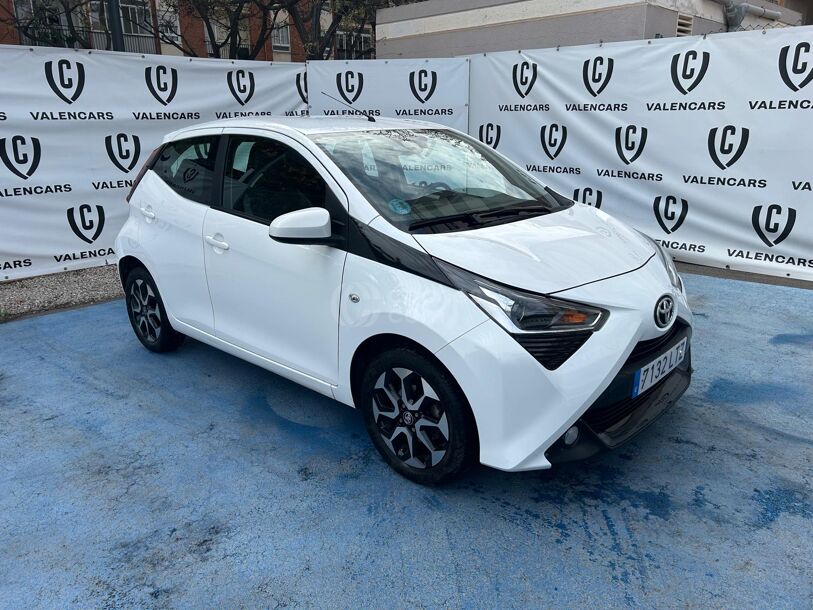 Foto del TOYOTA Aygo 70 x-play