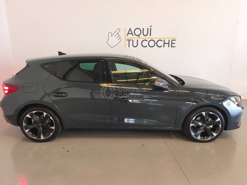 Foto del CUPRA León 1.5 ETSI DSG 110Kw