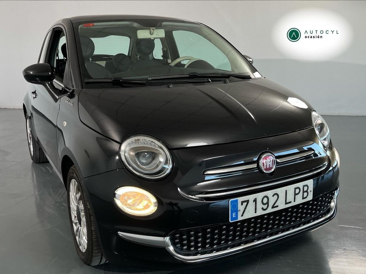 FIAT 500 (Dolcevita 1.0 Hybrid 51KW (70 CV)) en Valladolid