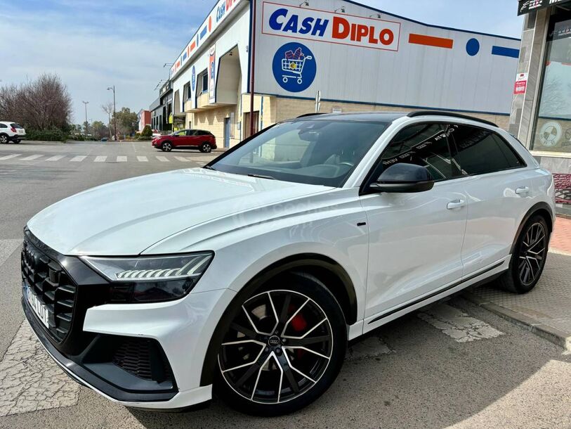 Foto del AUDI Q8 55 TFSI Black line quattro tiptronic