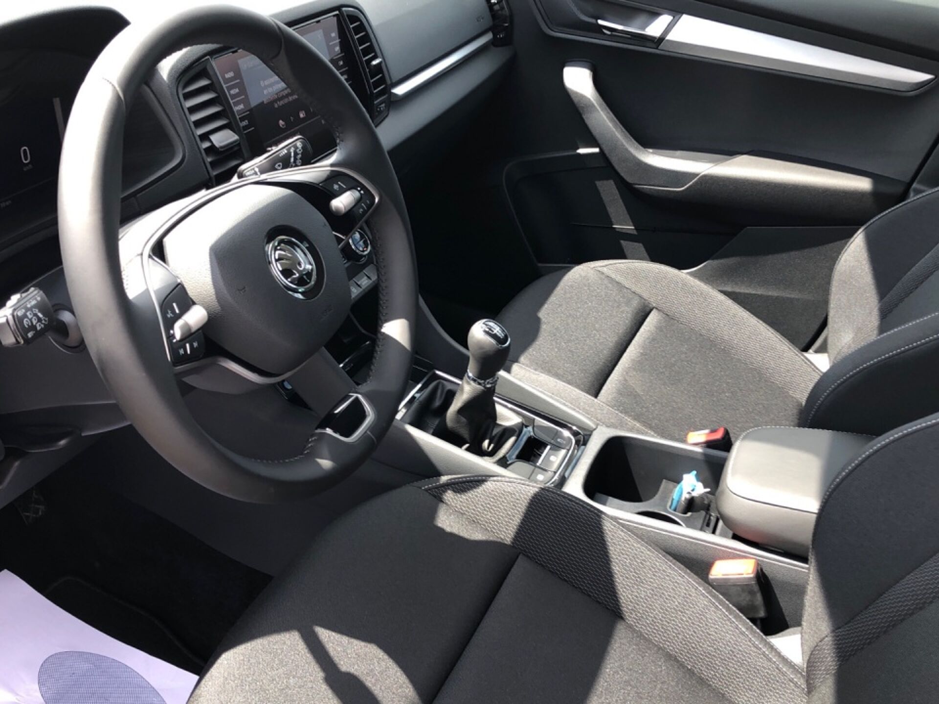 Imagen 3 de SKODA Karoq