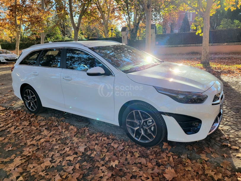 Foto del KIA Ceed Tourer 1.6 PHEV eTech Aut.