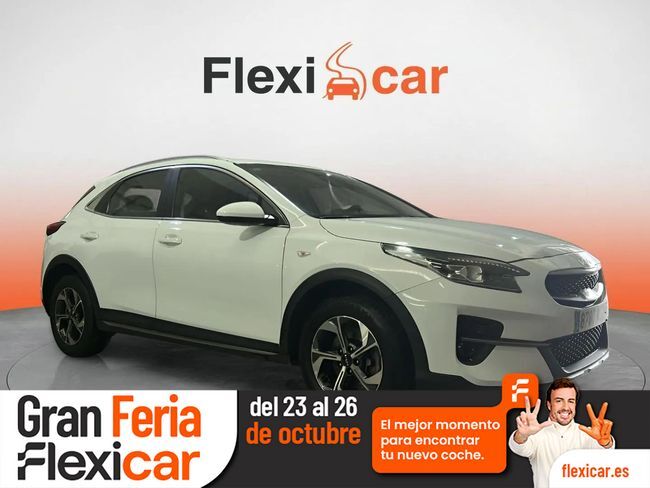 KIA XCeed (1.5 T-GDi Drive  (160CV) - 5P (2022)) en Madrid