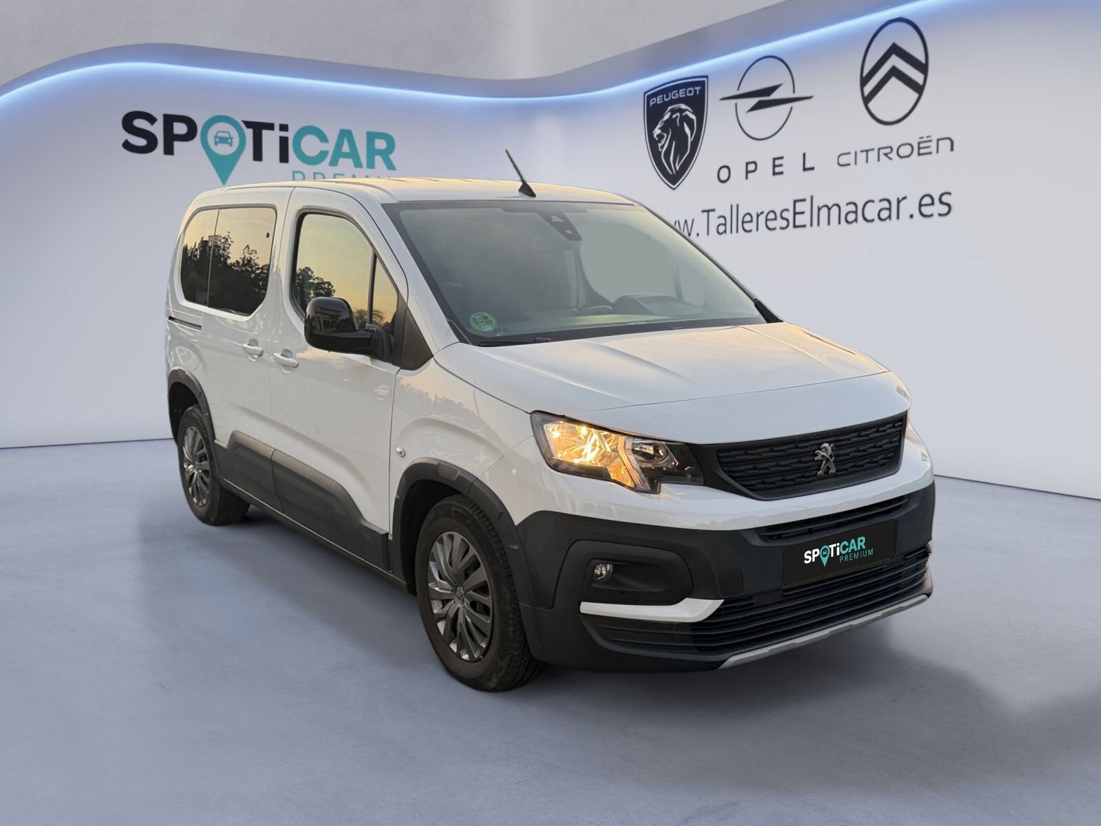 Foto del PEUGEOT Rifter 1.5BlueHDi S&S Standard Active Pack 100