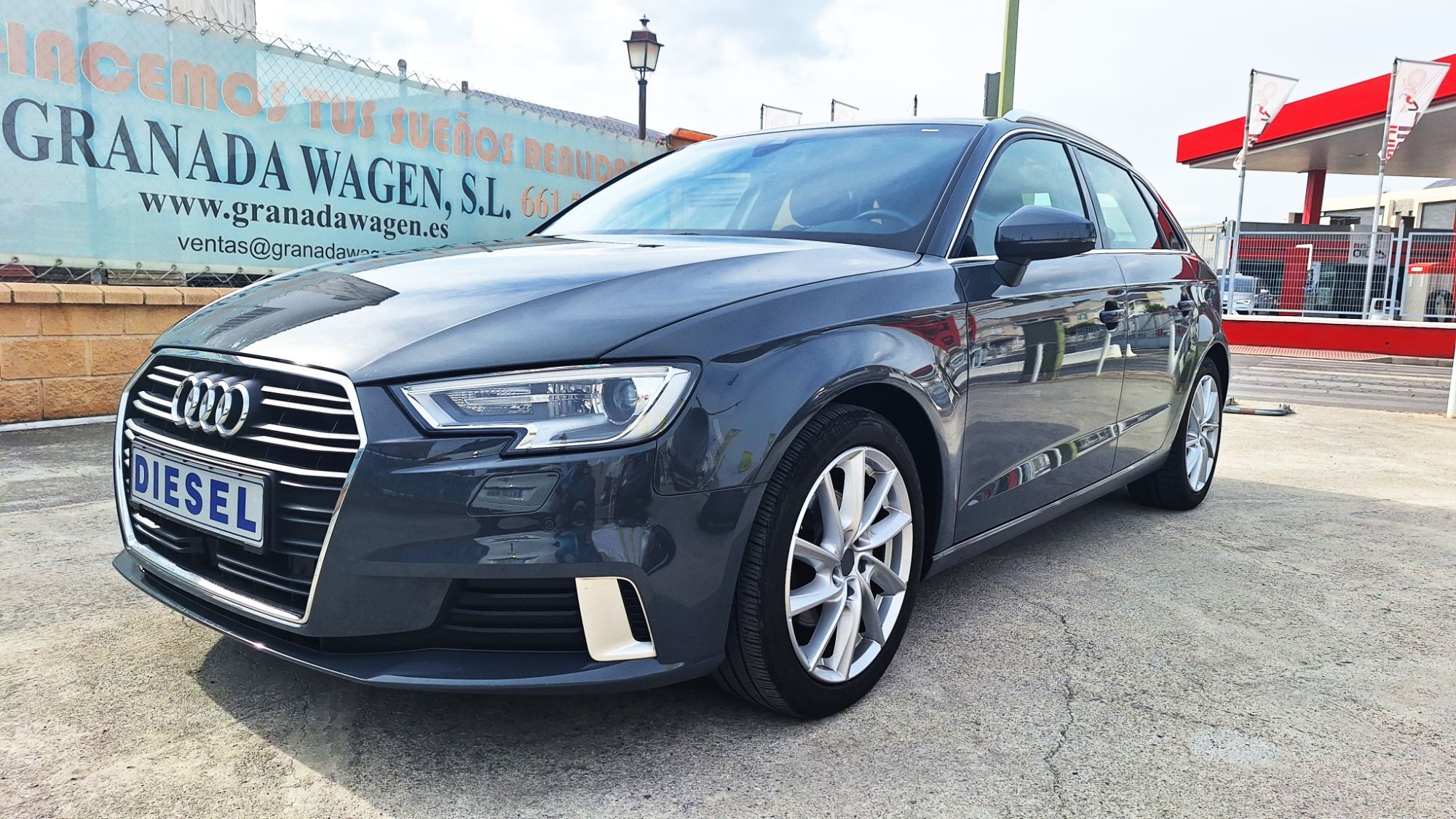 AUDI A3 (Sportback 2.0TDI Sport Edition 110kW) en Granada