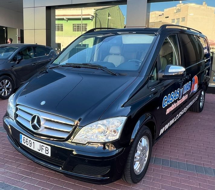 Foto del MERCEDES Viano 3.0CDI Ambiente Extralargo Aut.