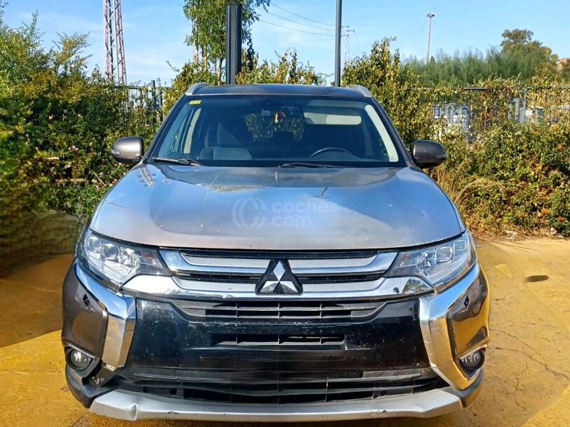 Foto del MITSUBISHI Outlander 220DI-D Motion 4WD