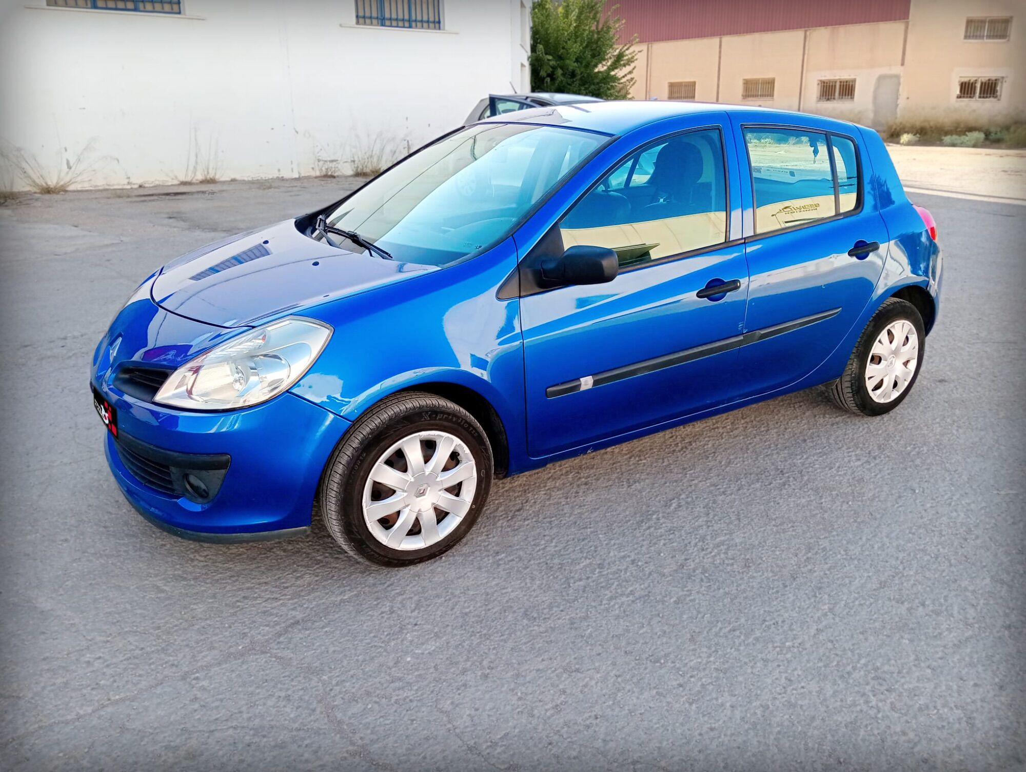 RENAULT Clio (1.5DCI Authentique) en Valencia