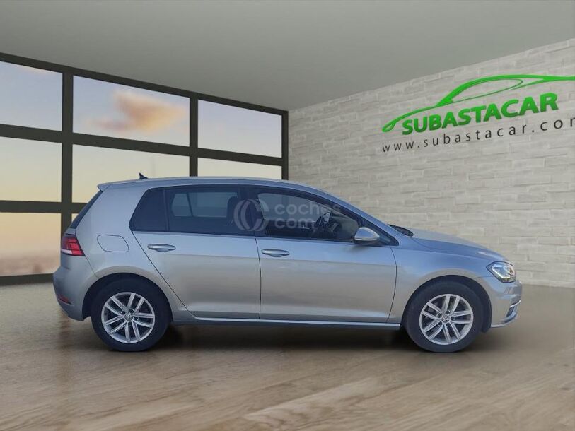 Foto del VOLKSWAGEN Golf 2.0TDI Advance DSG7 110kW