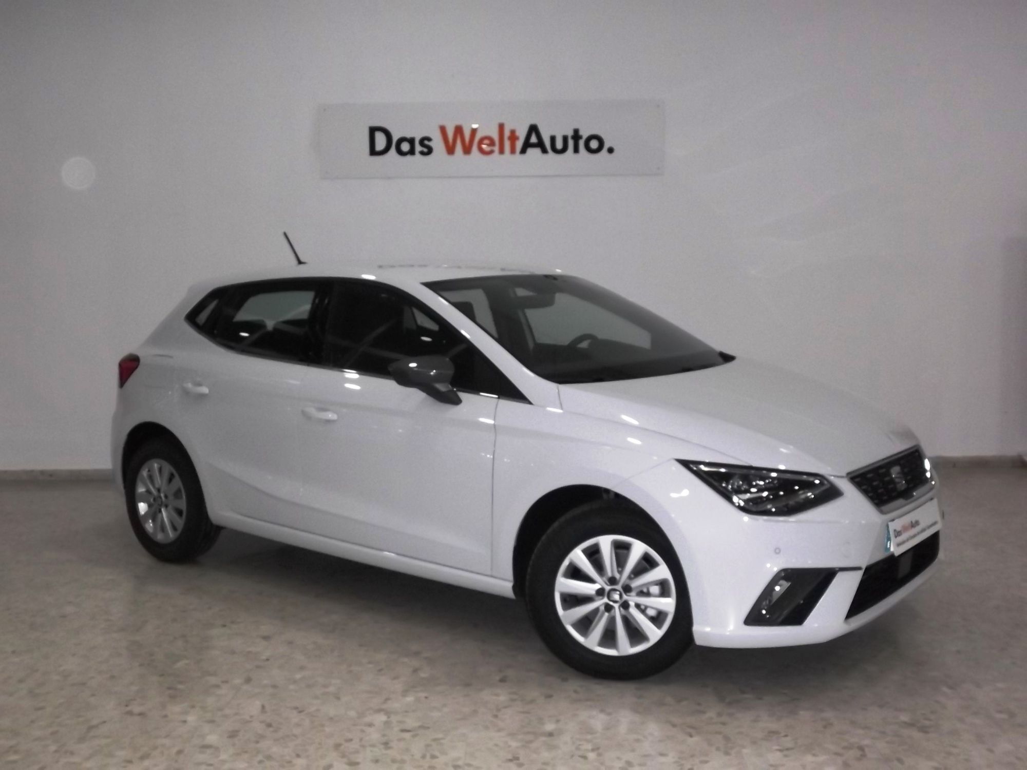 SEAT Ibiza (1.0 MPI S&S Style Salta 80) en Córdoba