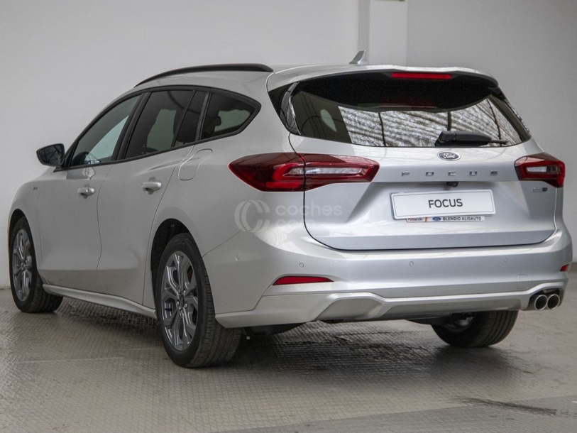 Foto del FORD Focus 1.0 Ecoboost MHEV ST Line 125