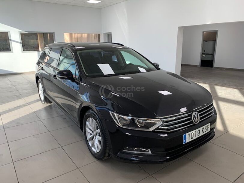 Foto del VOLKSWAGEN Passat Variant 1.6TDI Advance 88kW