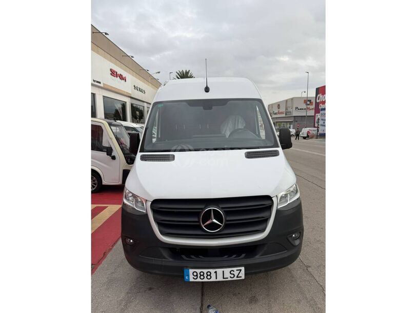 Foto del MERCEDES Sprinter Furgón 214CDI Medio T.E. tD