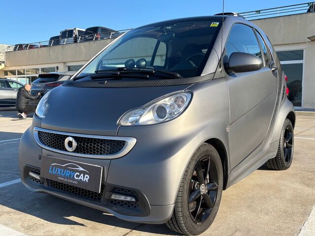 SMART Fortwo (Coupe 52 BoConcept 52 kW (71 CV)) en Barcelona