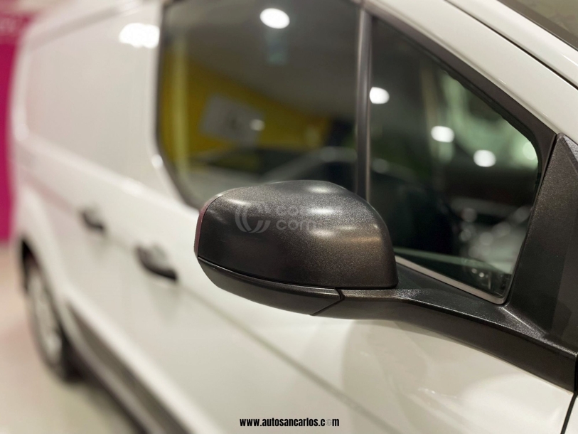 Foto del FORD Transit Connect FT 220 Kombi S&S B. Corta L1 Ambiente 75