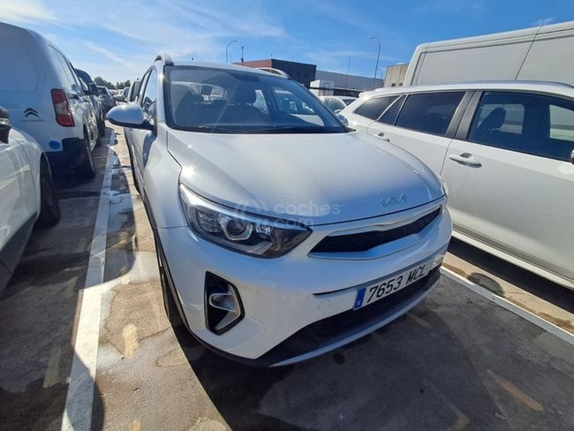 Foto del KIA Stonic 1.0 T-GDi MHEV Concept 100