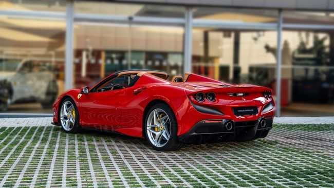 Foto del FERRARI F8 Tributo F8 Spider