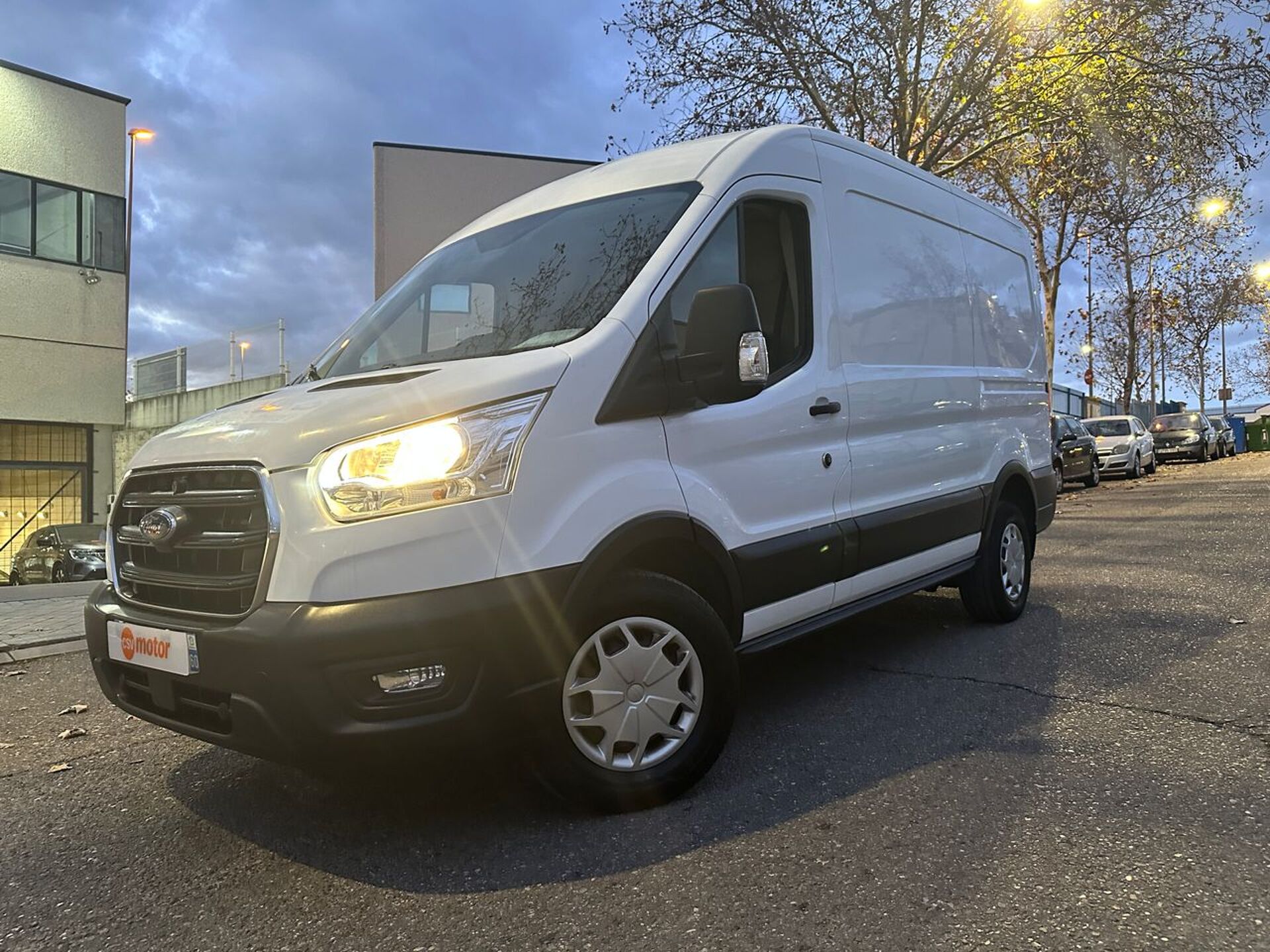 Imagen 2 de FORD Transit