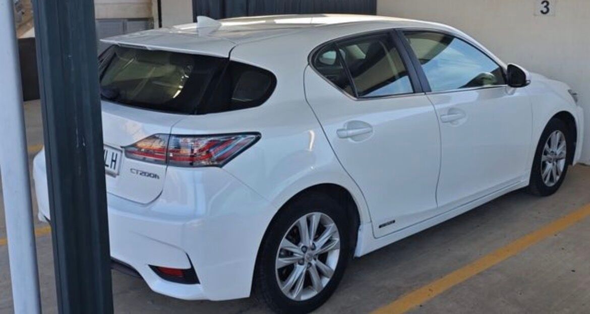 Foto del LEXUS CT 200h Executive