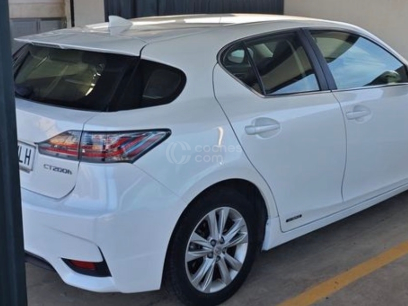 Foto del LEXUS CT 200h Executive