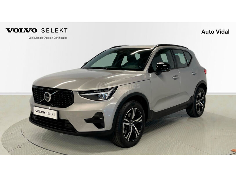 Foto del VOLVO XC40 B3 Plus Dark Aut.