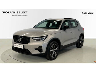 Imagen de VOLVO XC40 B3 Plus Dark Aut.