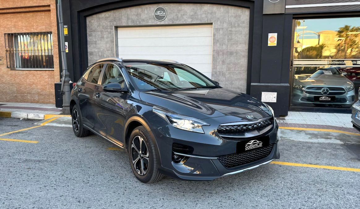 KIA XCeed (1.5 MHEV DCT Emotion) en Málaga