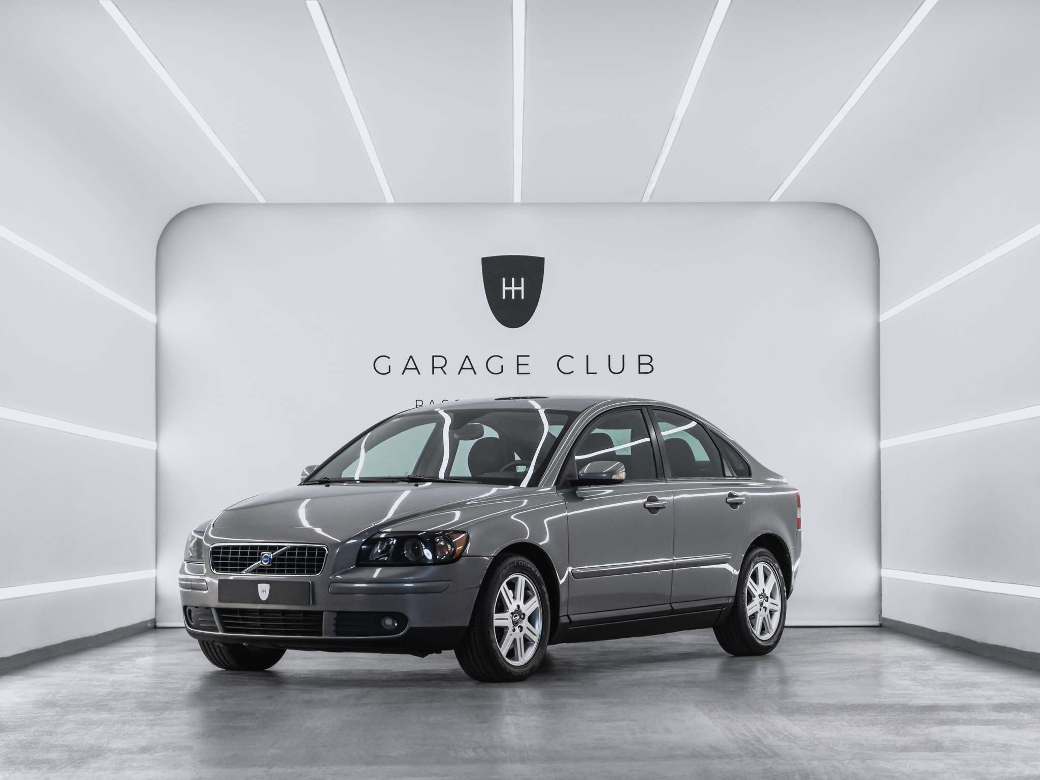 VOLVO S40 (S 40 2.0D Momentum) en Barcelona