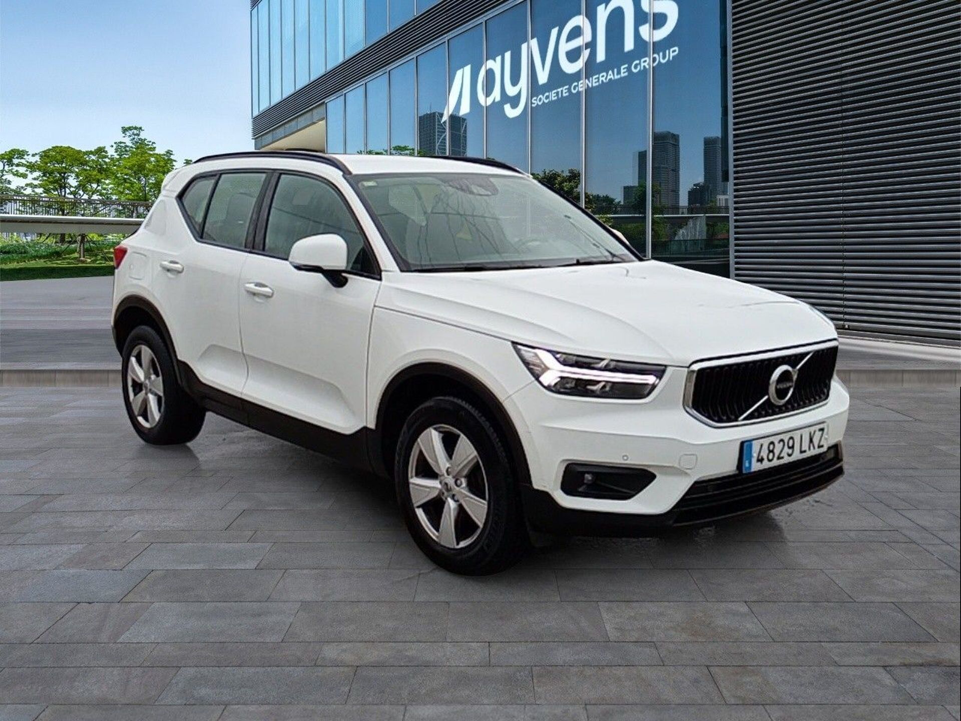 Imagen 3 de VOLVO XC40