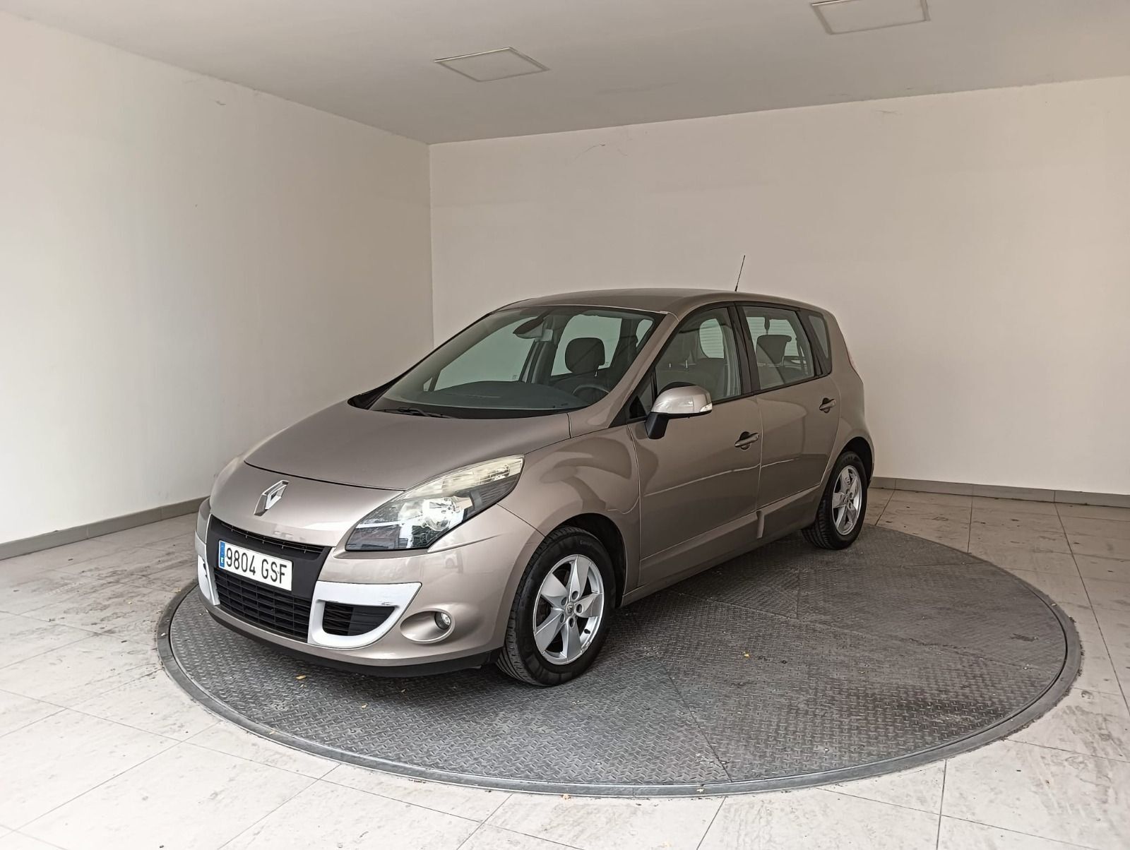 RENAULT Scenic (Scénic 1.9DCI Dynamique) en Madrid