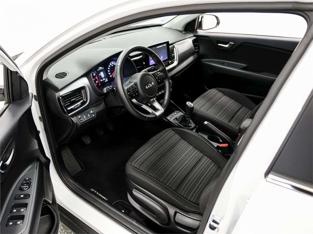 Foto del KIA Stonic 1.0 T-GDi MHEV Drive 100