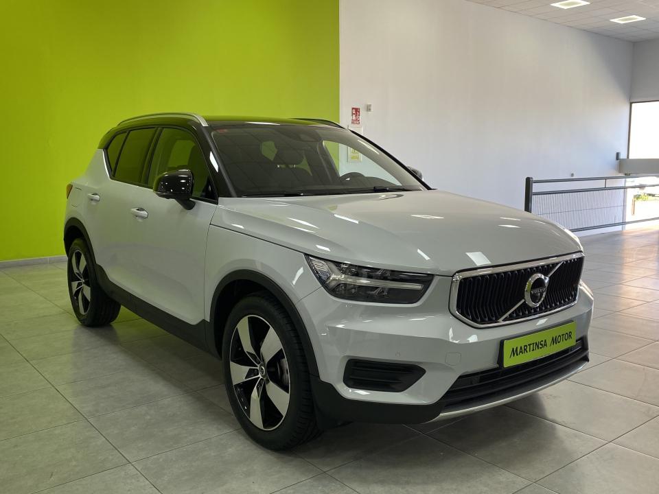 Foto del VOLVO XC40 T3 Momentum Pro Aut.