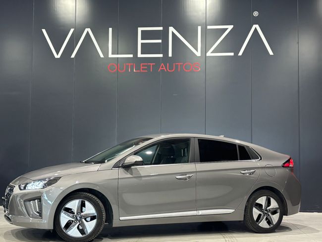 HYUNDAI Ioniq (1.6 GDI 141 CV DCT TECNO) en Córdoba