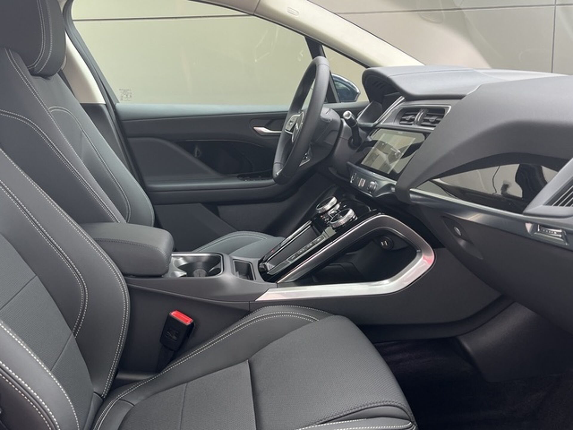 Imagen 3 de JAGUAR I-Pace