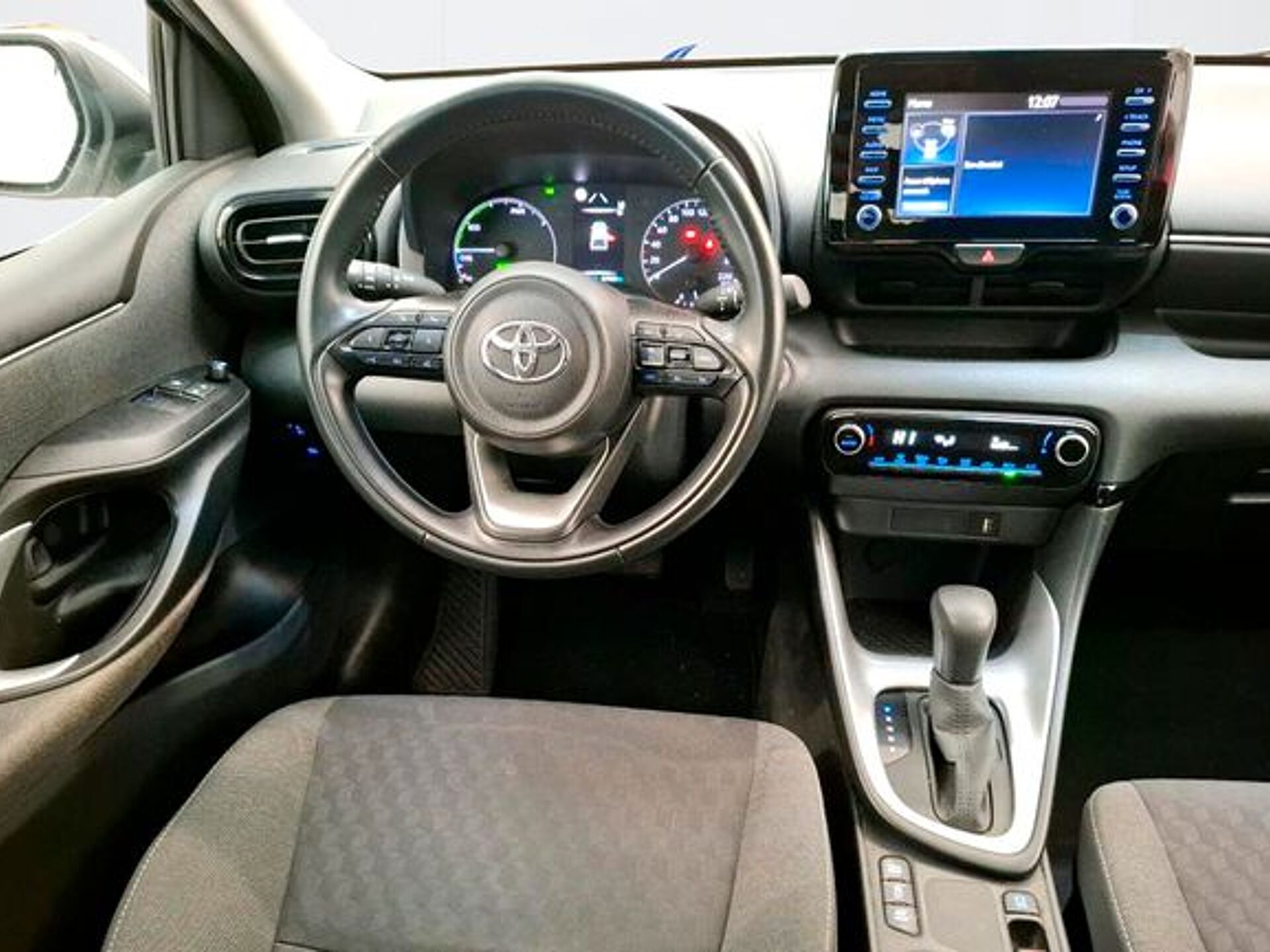 Imagen 3 de TOYOTA Yaris