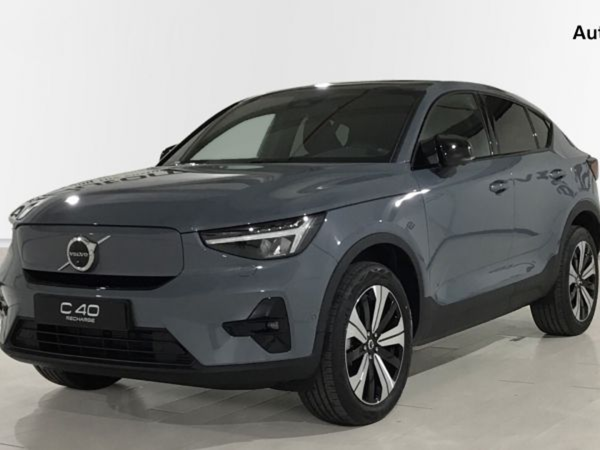 Imagen de VOLVO C40