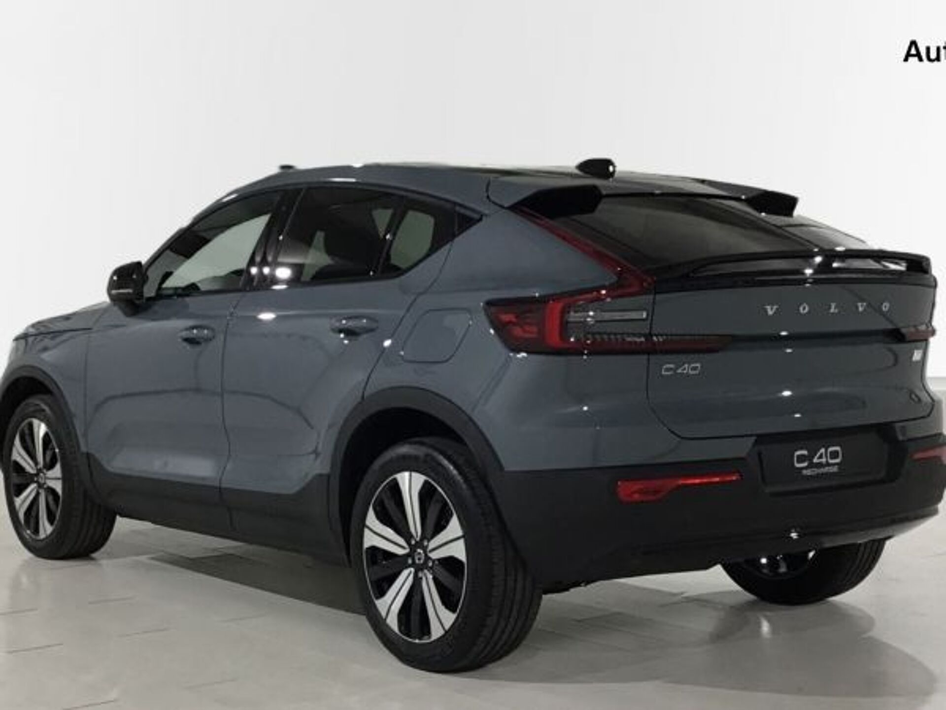 Imagen 2 de VOLVO C40