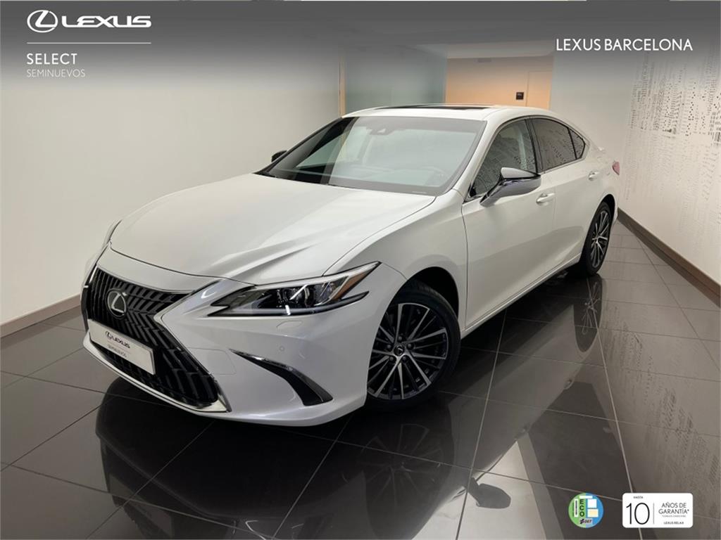 LEXUS ES (PREMIUM) en Barcelona